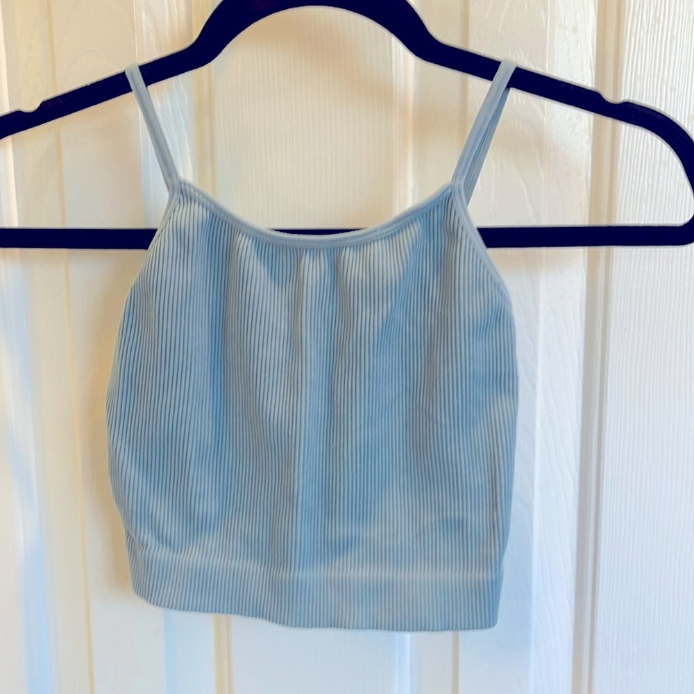 Zenana S/M stretch top. Crop